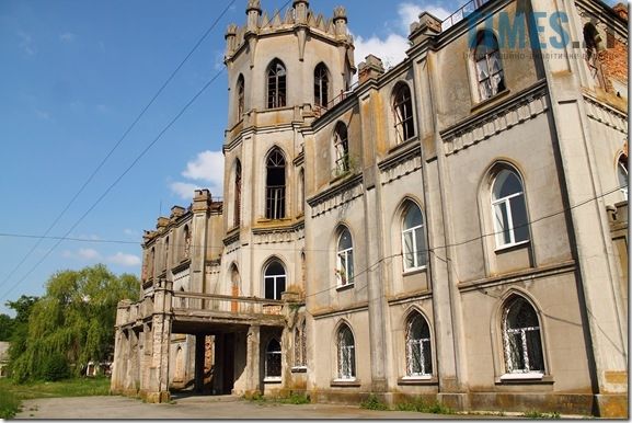 Неймовірне селище Червоне вразило всю Україну