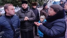 У Сінгурах священники УПЦ (МП) не віддають селянам храм, збудований за гроші громади