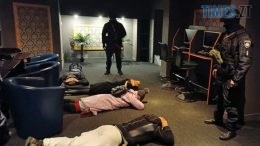 У Житомирі конфлікт між гравцями у нарди закінчився для одного з чоловіків лікарняним ліжком