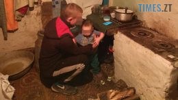 На Звягельщині горе-мати покинула дворічне дитя на три дні
