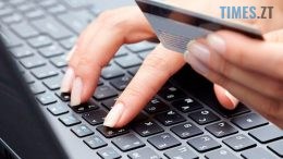 На Житомирщині дві жінки, намагаючись отримати допомогу від держави, втратили майже 60 тис. грн