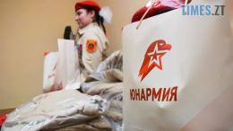В Мелітополі окупанти змушують дітей складати присягу “юнармійців”