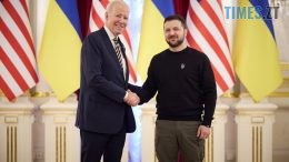 У Київ прибув з візитом Президент США Джозеф Байден