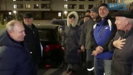«Злочинця завжди тягне на місце злочину»: Подоляк про візит путіна до Маріуполя