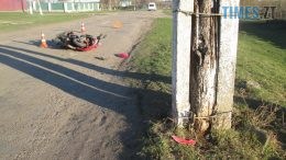 На Житомирщині п`яну їзду на мотоциклі зупинила ...електроопора