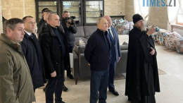 путін приїхав до окупованого Криму
