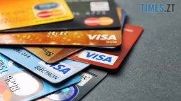 Житомирян попереджають про списання за поїздки банківськими картками