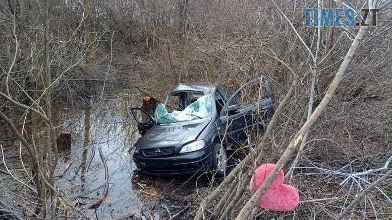 Через ДТП на Звягельщині одна людина померла, одна - у лікарні (ФОТО)