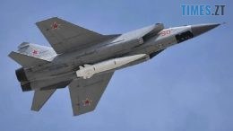 Три винищувачі МіГ-31К повертаються з білорусі до росії