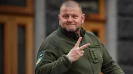 російська пропаганда бреше про зникнення Залужного