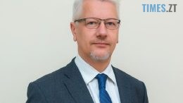 На Житомирщині ексчиновник Держгеокадастру привласнив майже третину земель місцевої громади