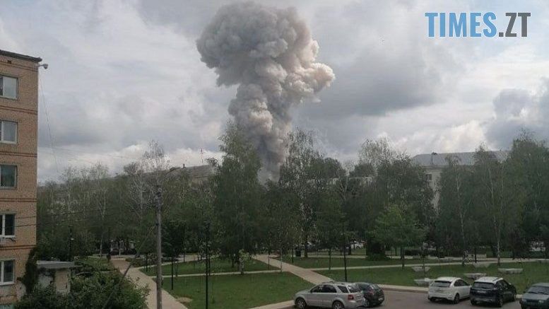 На росії стався вибух на оптико-механічному заводі, де останнім часом виготовляли боєприпаси