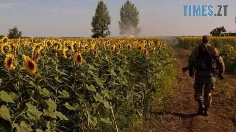 Сьогодні українці вшановують пам`ять Захисників України. Вічна пам`ять Героям!