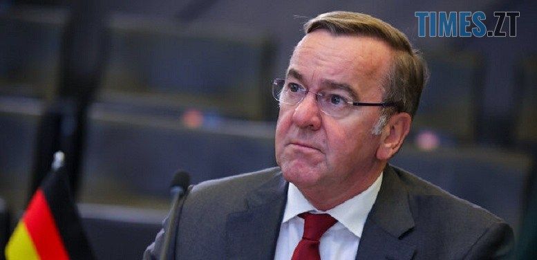 Міністр оборони Німеччини заявив про ризик війни у Європі