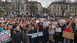 У Львові студенти вимагають звільнити скандальновідому викладачку Ірину Фаріон