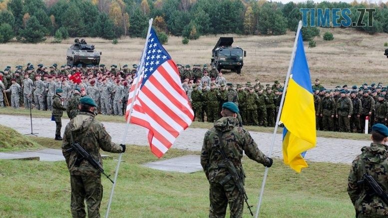 США продовжать допомагати Україні, однак пакети військової допомоги стануть меншими