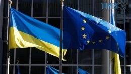 У Брюселі проходить саміт ЄС, де вирішиться подальша доля вступу України до блоку