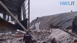 російські терористи вдарили авіабомбами по зерносховищам у Вовчанську