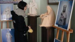 В Житомирі відкрилась виставка Олексія Леонова