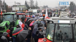 Польські фермери заблокували вже шість пунктів пропуску на польсько-українському кордоні