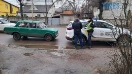 У Житомирі правоохоронці упіймали "на гарячому" викрадача автомобіля