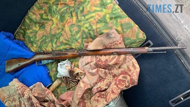 На Радомишльщині правоохоронці затримали "на гарячому" торговця зброєю та боєприпасами