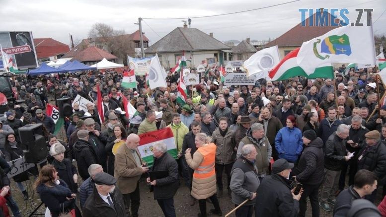 Угорські фермери також влаштували протест біля кордону з Україною