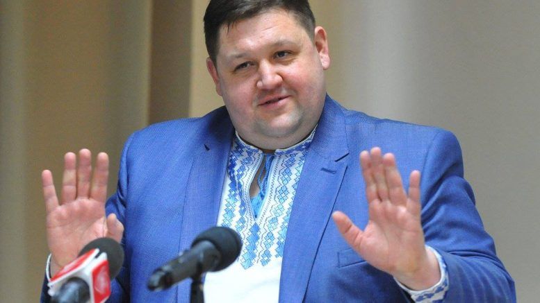 Екс губернатор Житомирщини вимагає «справедливого» розподілу земель