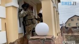Серед учасників злочинної організації, яка крала гроші українців на власні криптогаманці, був син заммера Олевська