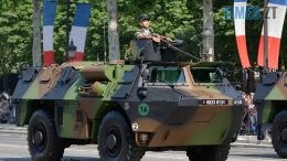 Франція передасть Україні сотні бронетранспортерів VAB та ракети для ППО