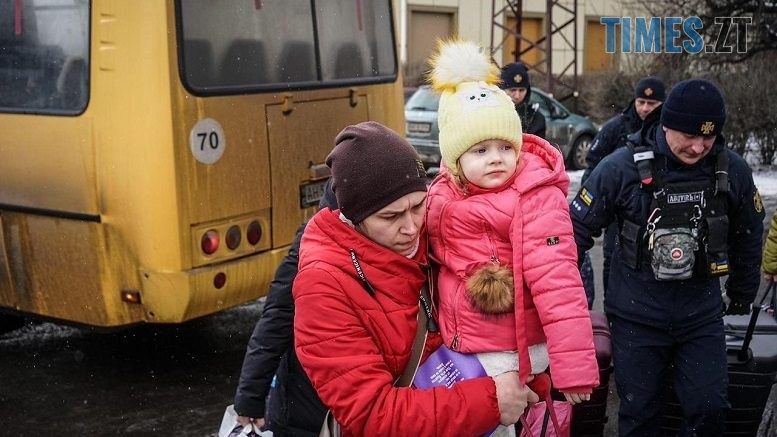 Через безпекову ситуацію у 4 населених пунктах Донеччини та 18 - Харківщини оголошено примусову евакуацію