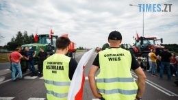 Польські фермери заблокували дві найважливіші траси на шляху з Польщі до Німеччини