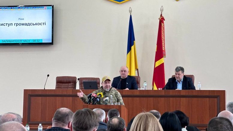 «Імпотенція в Житомирській обласній раді повинна припинитися»: військовий проти закритості влади