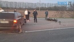 На Бердичівщині не розминулися легковик та мотоцикл: є постраждалі
