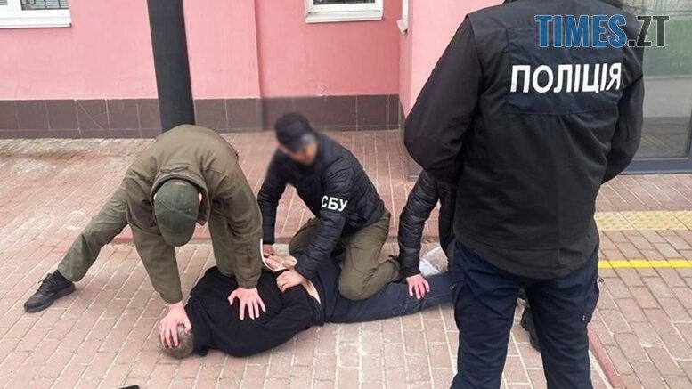 На Житомирщині правоохоронці викрили "благодійника" на реалізації автівок, призначених ЗСУ