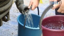 Житомирводоканал організував підвіз води для мешканців, які сьогодні вимушено залишилися без водопостачання
