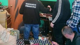 У Бердичеві правоохоронці затримали "на гарячому" чергового наркоторговця