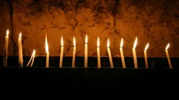 Сьогодні відбудеться сходження Благодатного вогню