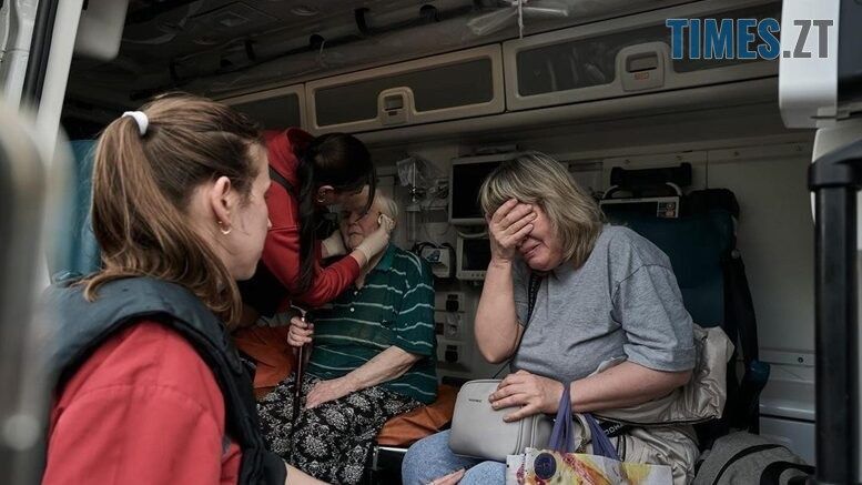 російські терористи з літаків обстріляли спальні райони Харкова: нині відомо про 10 постраждалих