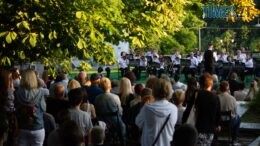 Гармонія просто неба: Житомирський міський оркестр «Music Lab» виступив в Шодуарівському парку