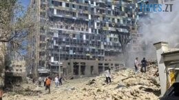 Тероризм в дії: російські окупанти завдали комбінованого ракетного удару по людним місцям українських міст та дитячій лікарні Охмадит