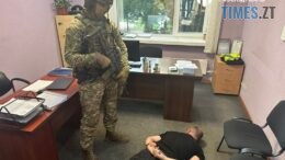 ДБР викрило в Житомирі «борців із наркотрафіком», які вимагали кошти у фармацевтичних компаній