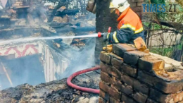 На Бердичівщині горів житловий будинок на декількох господарів