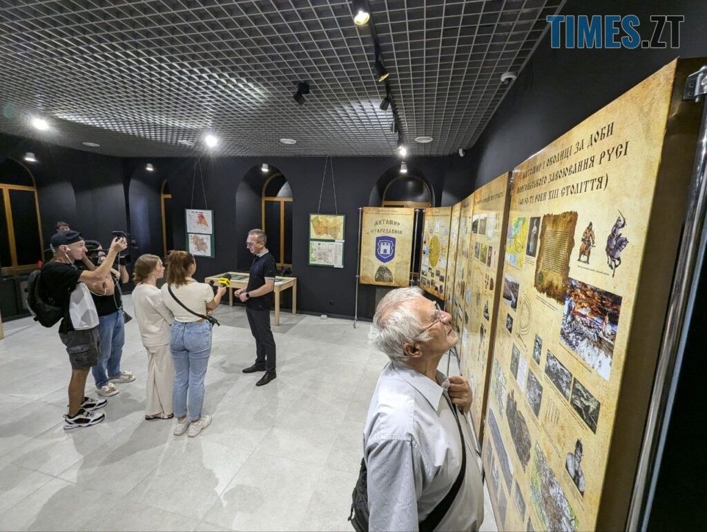 Житомиру 1140: в приміщенні Магістрату презентували історичні локації (ФОТО)