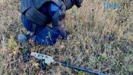 На Житомирщині люди під час збирання грибів виявили три боєприпаси