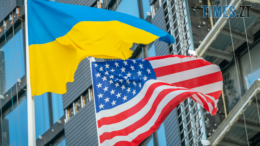 Україна обговорює зі США надання зброї, яка може збивати міжконтинентальні ракети