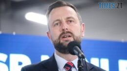 Косіняк-Камиш: Сусідні країни не повинні відправляти миротворців в Україну