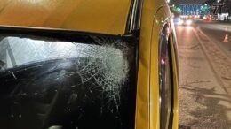 У Житомирі під колеса фургона потрапив містянин