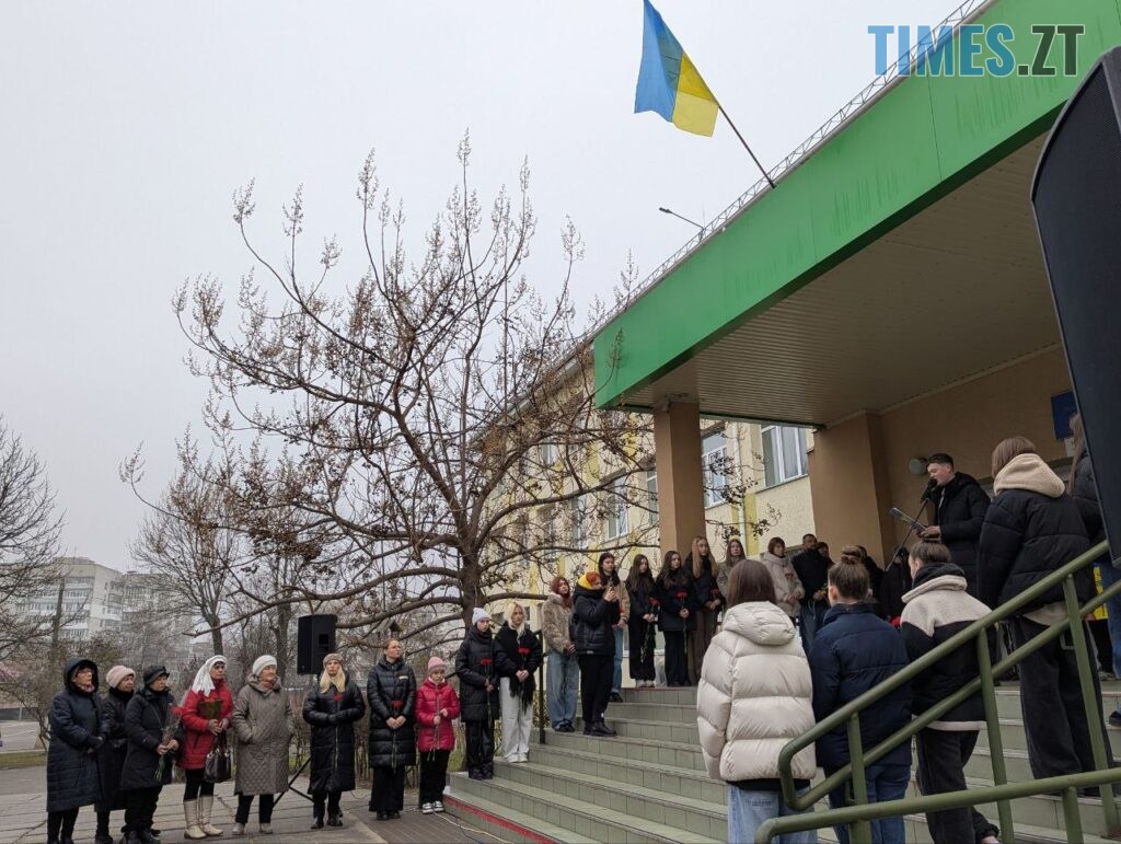 В Житомирі відкрили меморіальну дошку на честь загиблого Героя Олега Чередніченка (ФОТО)