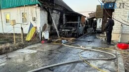 На Житомирщині правоохоронці затримали підозрюваного у підпалі автомобіля